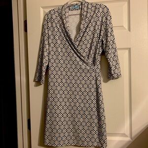 J McLaughlin career dress size Medium.